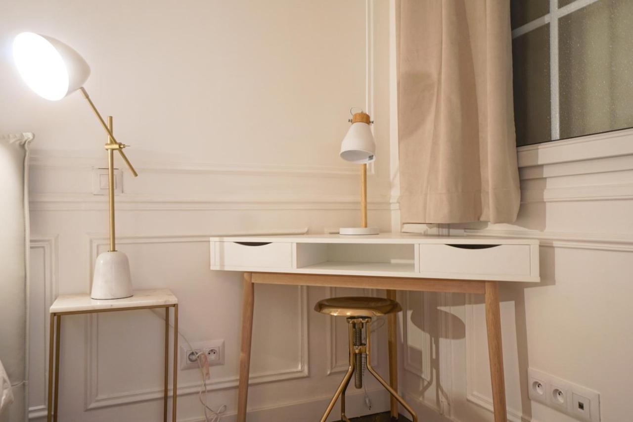 Modern Flat Close To The Eiffel Tower * Paris